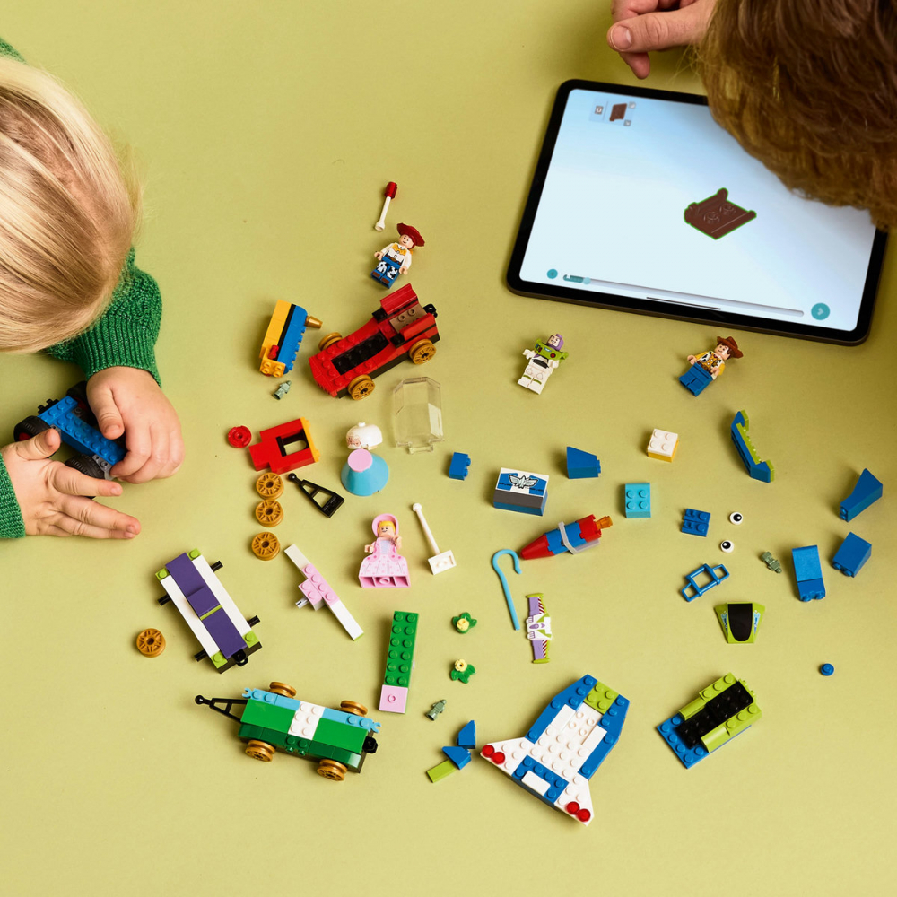 Tren aniversar şi maşina RC din Toy Story [6]