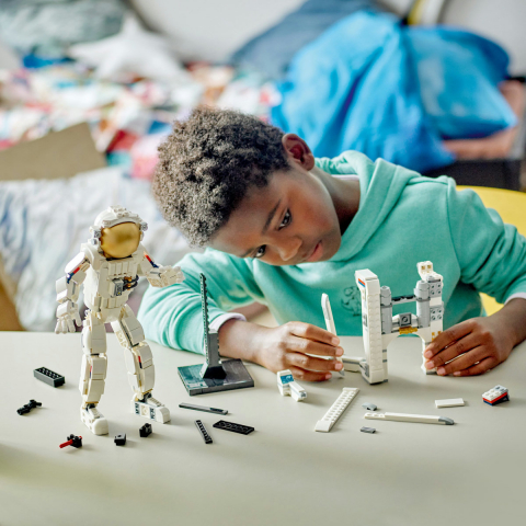Astronaut LEGO [3]