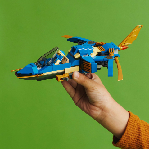 Avionul EVO al lui Jay [5]