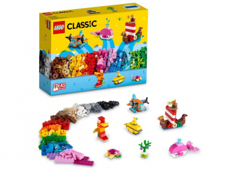 LEGO Classic - Distractie Creativa in Ocean
