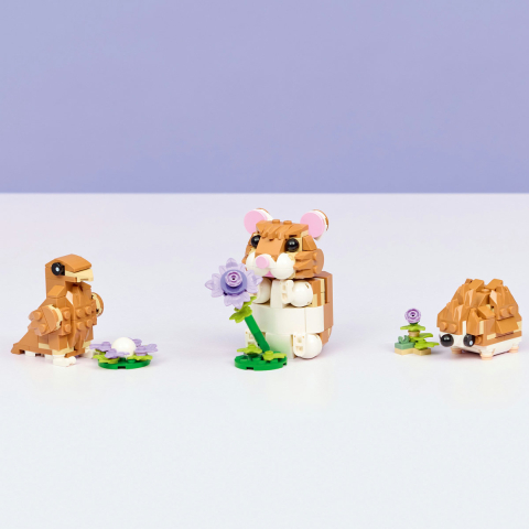 Hamster adorabil cu o floare [7]
