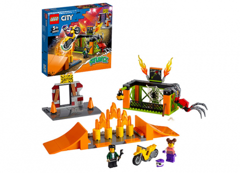LEGO City - Parcul de cascadorii