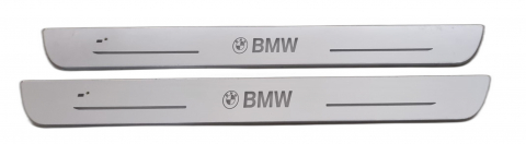 Set 2 protectii magnetice iluminateLED pentru pragul masinii cu logo BMW [1]