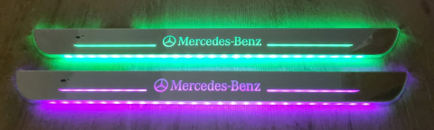 Set 2 protectii magnetice iluminateLED pentru pragul masinii cu logo Mercedes [8]