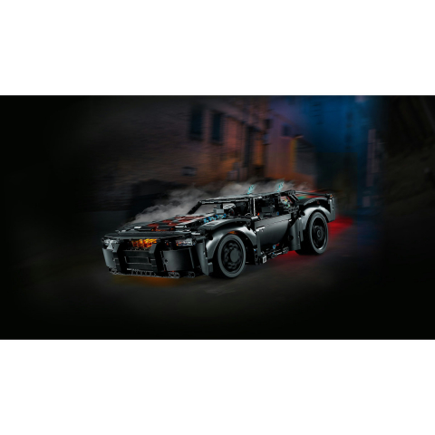 THE BATMAN - BATMOBIL [7]
