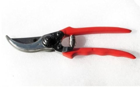 Produse - Foarfeca pentru vie