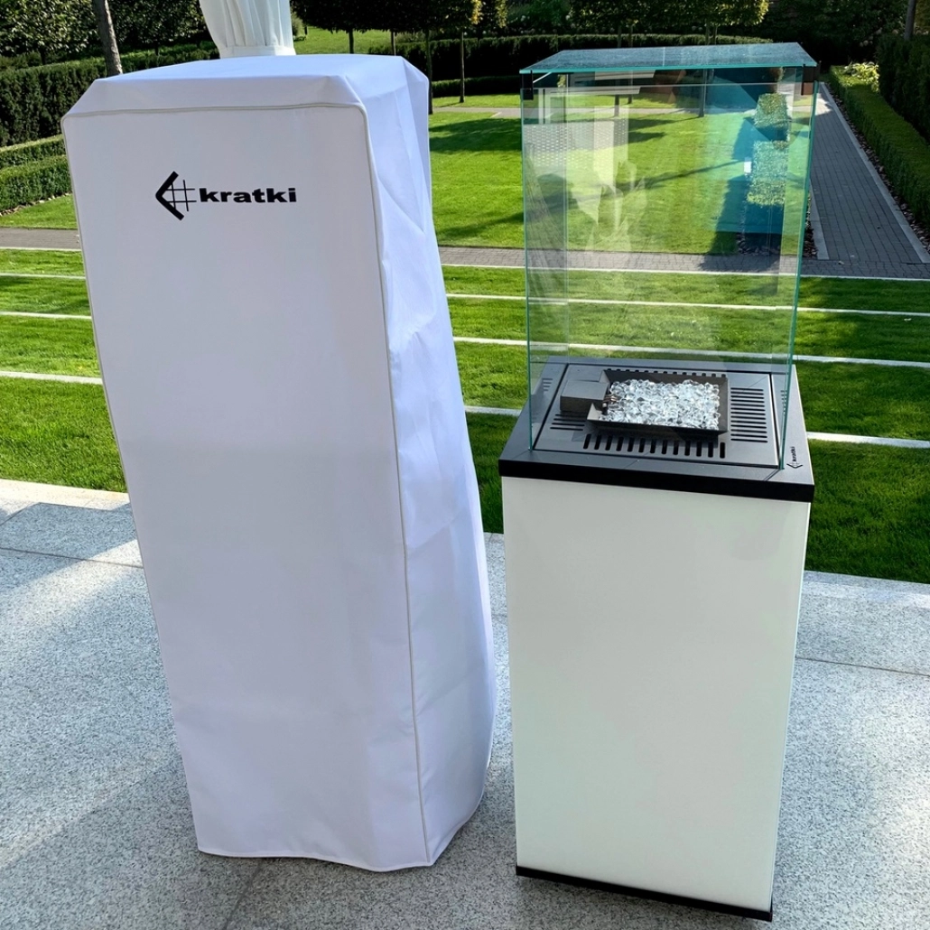 HUSA PATIO - ALB cu logo negru [2]