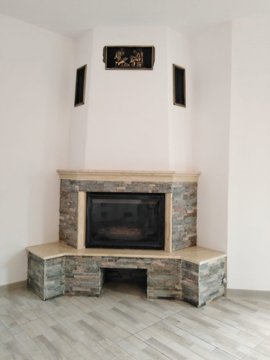 Semineu Rustic pe colt placat cu piatra BACĂU [1]