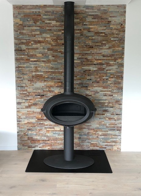 Soba fonta pe picior Brio 7-10.5kW + PIESE RACORDARE PRO [4]