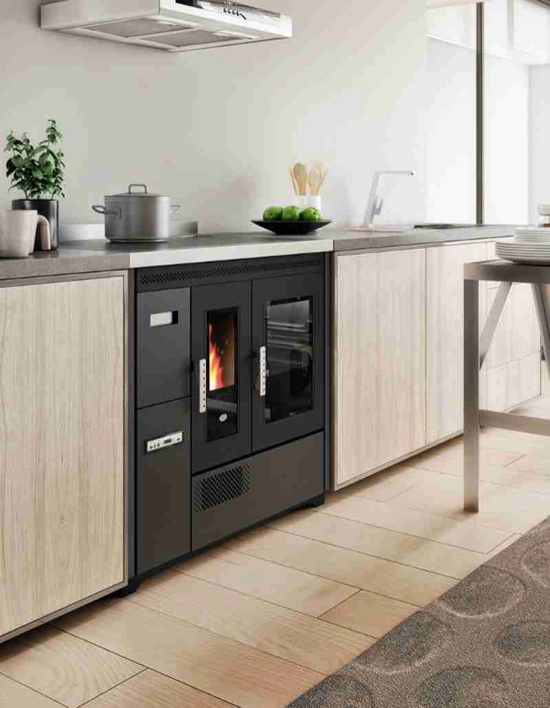 SOBA PE PELETI ENRICA 9.3KW - NEGRU [2]