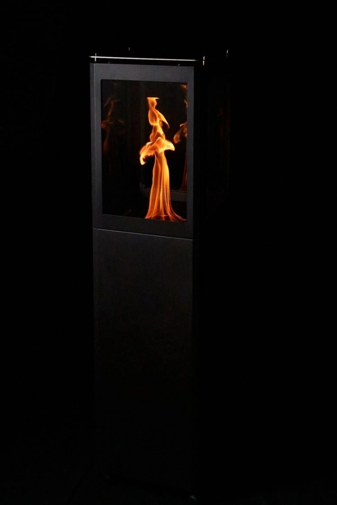 QUBE - INCALZITOR PE PELETI NEGRU [3]