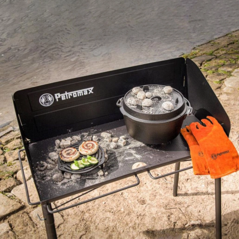 Ceaun de fonta cu picioare 4l [6]