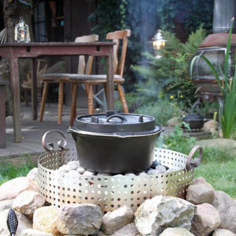 Ceaun fonta cu picioare 8l [4]