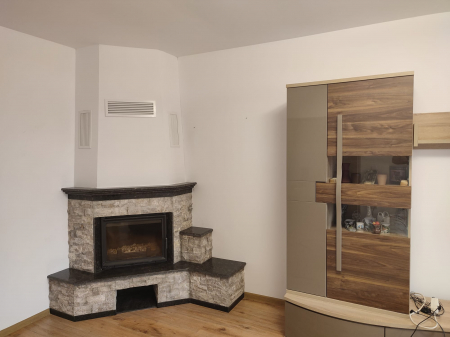 Șemineu pe colț Brăila placat cu granit si piatră naturală [1]