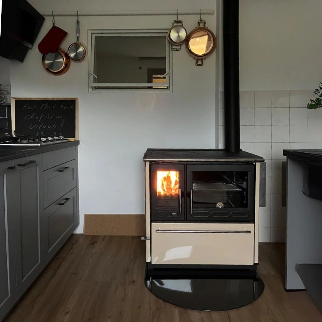 Soba de gatit PLAMEN 850 Crem - 8kW - racord dreapta [1]