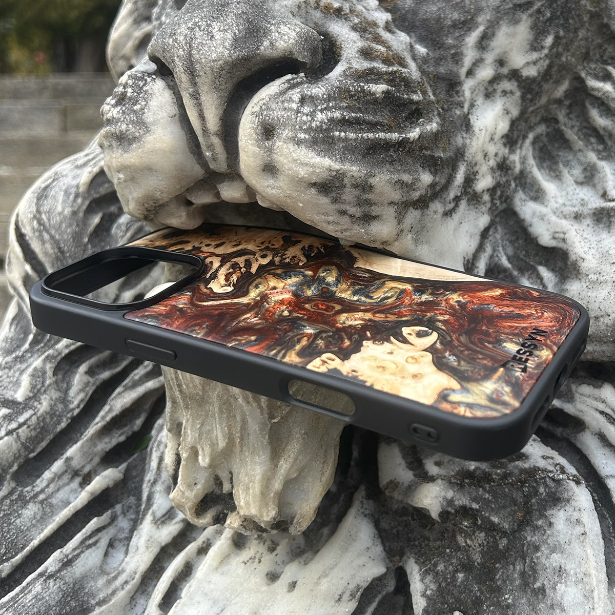 Husa Telefon Samsung RESSYN "Classy Brown" din Rasina Epoxy si Lemn Natural [5]