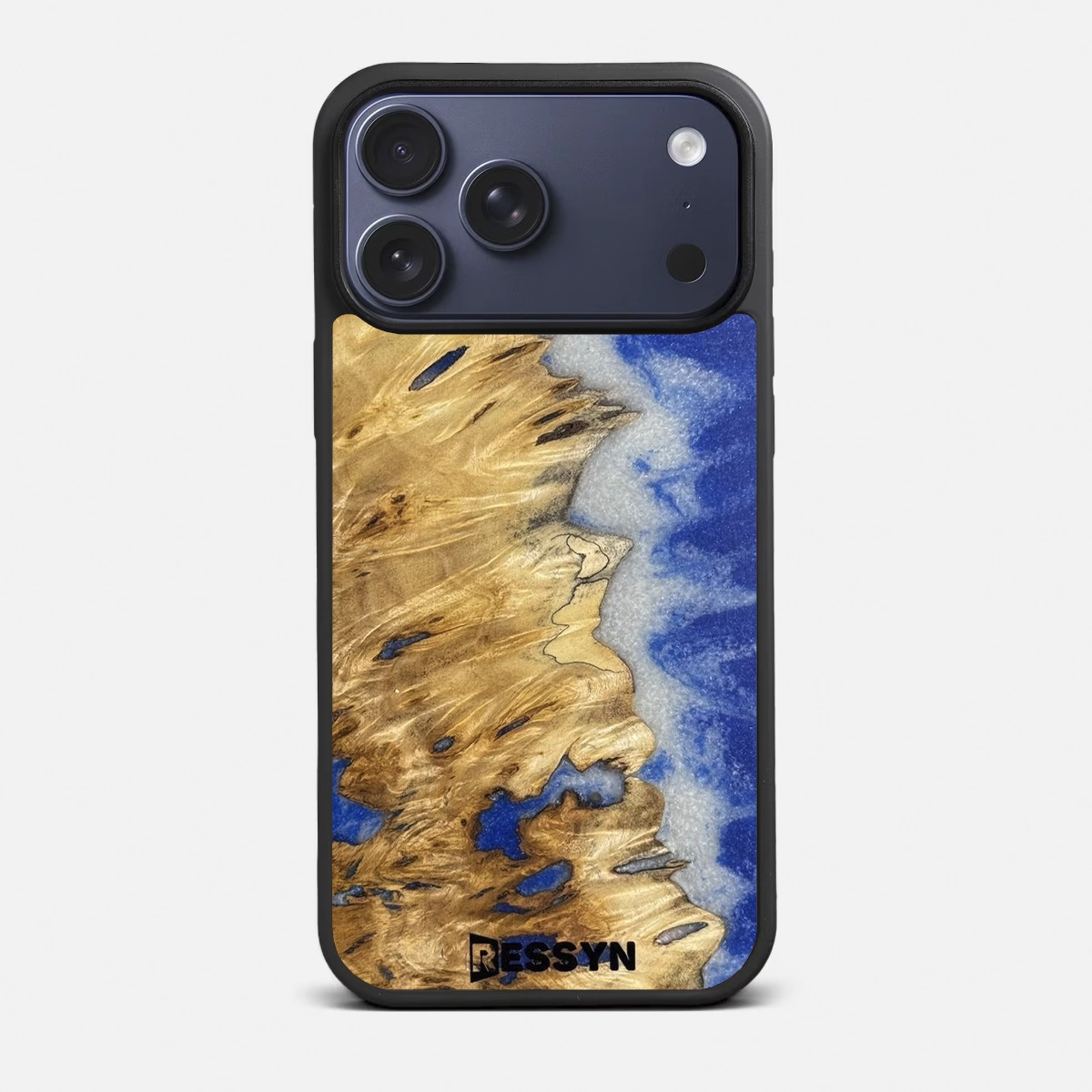 Huse iPhone 16 - Husa iPhone RESSYN "Ocean Waves" din Rasina Epoxy si Lemn Natural