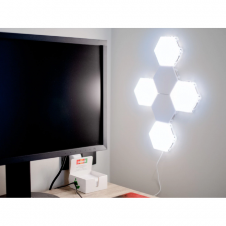 Lampa Modulara Hexagon cu Aprindere Prin Atingere Led, 6 Panouri Tactile [18]