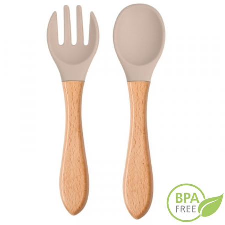 Set Complet Diversificare din Silicon, Farfurie cu Tacamuri, Bavetica, Cana-Pahar, Bol cu Lingura si Furculita, Bej [15]