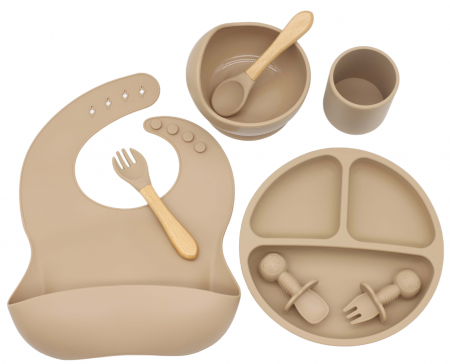 Toate categoriile - Set Complet Diversificare din Silicon, Farfurie cu Tacamuri, Bavetica, Cana-Pahar, Bol cu Lingura si Furculita, Bej