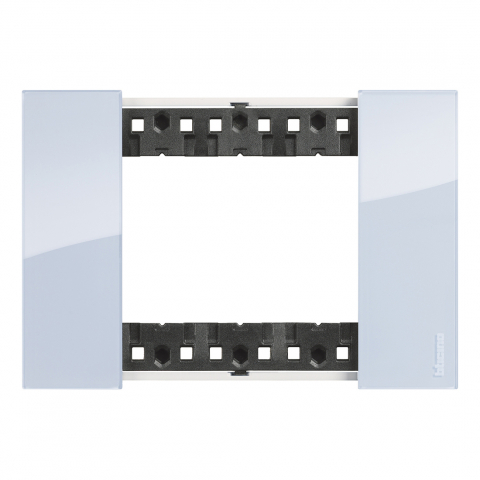 Bticino Living Now - Rama ornament 3 module gama light-now culoare  SKY