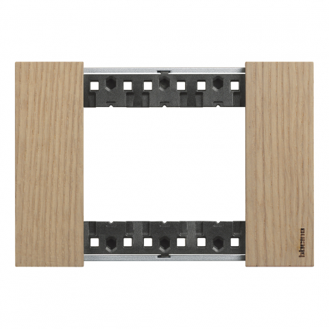 Bticino Living Now - Rama ornament 3 module gama light-now culoare  STEJAR