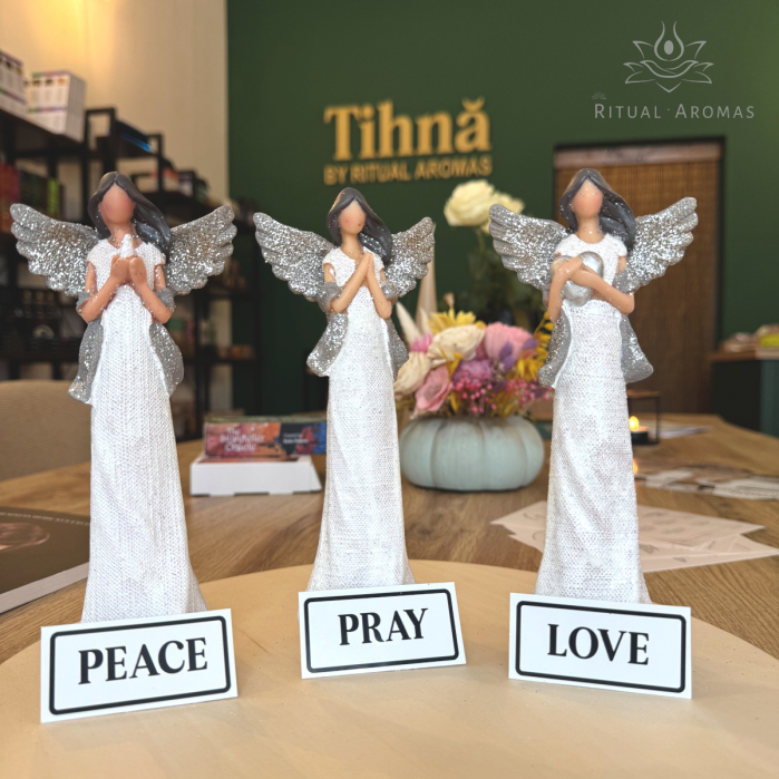 Set statuete îngeri - Pace, Rugăciune, Iubire (Peace, Pray, Love) [2]