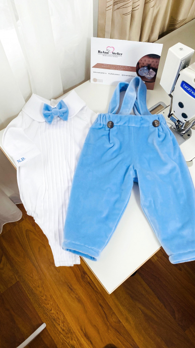 Costum Botez din catifea cu Aripi Ingeras personalizat [3]
