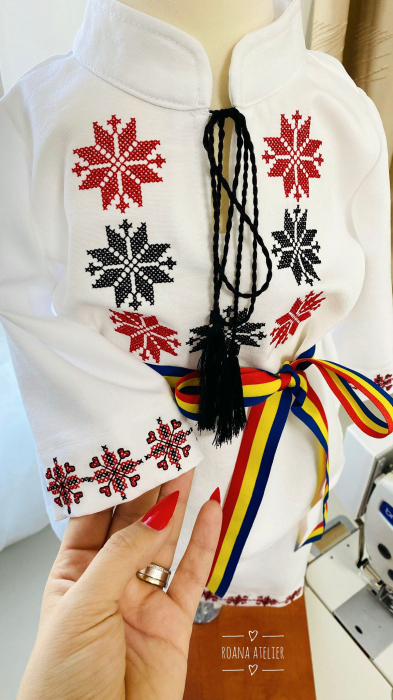 Costumas Botez Traditional [2]