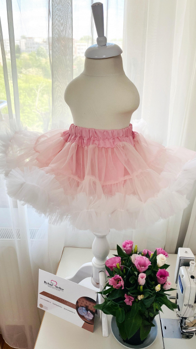 Fustita Tutu roz cu volanas alb [2]