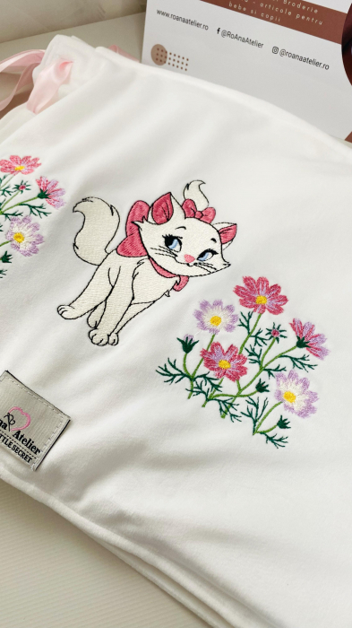 Kit Prima Baita Pisica Marie personalizat cu nume [4]