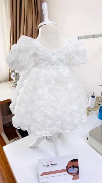 Rochita Botez Alba Princess Roses [2]