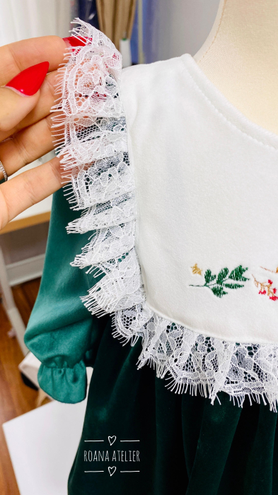 Rochita Craciun Emerald Dream [7]