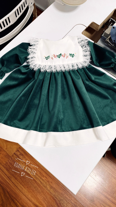 Rochita Craciun Emerald Dream [2]