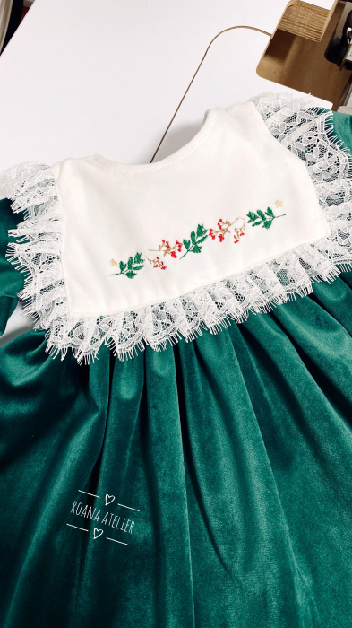 Rochita Craciun Emerald Dream [4]