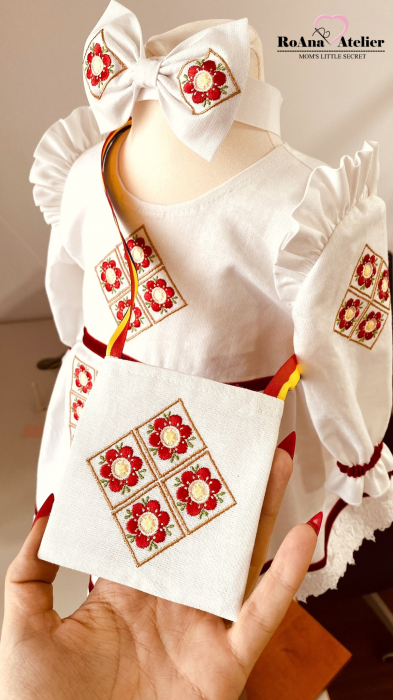 Set Rochita Botez cu motive traditionale romanesti [4]