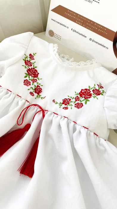 Set Rochita Traditionala Maria [3]