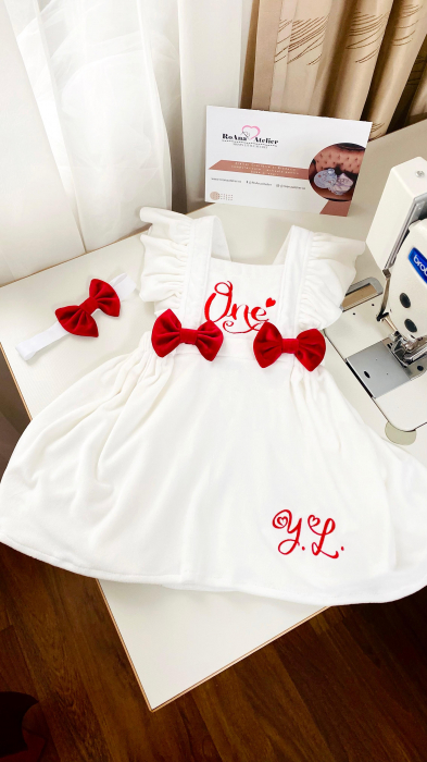 Set sarafan alb aniversare One [7]