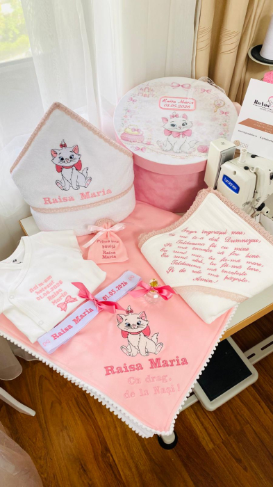 Trusou Botez Pisica Marie Roz Cutie Catifea [5]