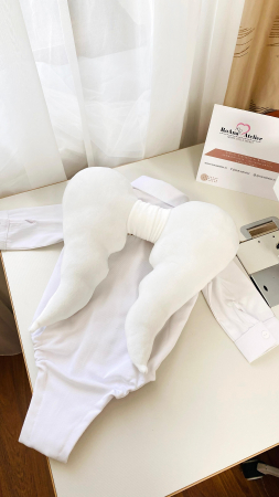 Costum Botez din catifea alba cu Aripi Ingeras personalizat [1]