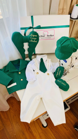 Costumase Bumbac - Costum Botez Stofa Verde cu Alb sacou si aripi
