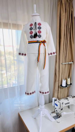 Costum Traditional Baieti