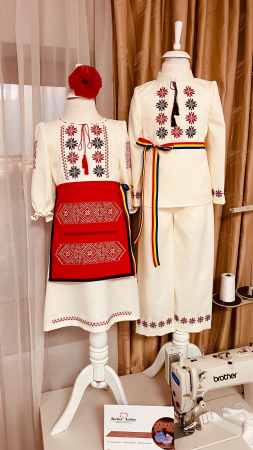 Costum traditional Mariuca [9]