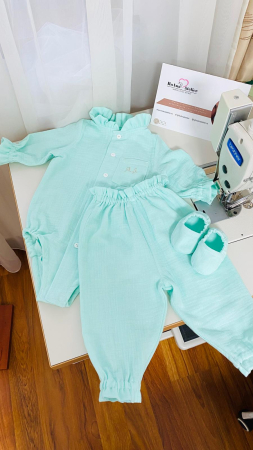 Costumase Muselina - Costumas Aris muselina verde mint