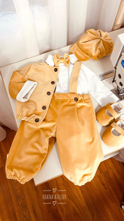 Costumas Botez Camel