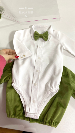 Costumas Botez Olive din catifea [7]