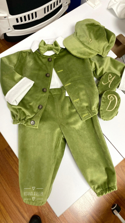Costumas Botez Olive din catifea