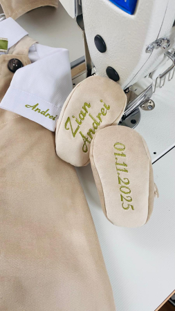 Costumas Botez Theodor catifea bej [7]