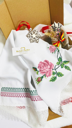 Cutie Cadou Trandafir [3]