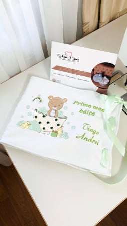 Prima Baita - Kit Prima mea Baita Ursulet Verde personalizat cu nume